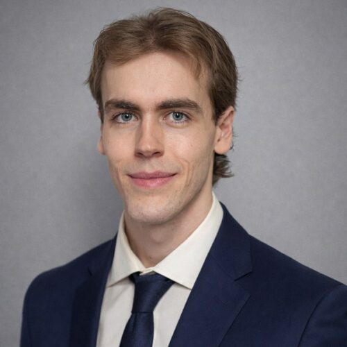 Headshot of Cam V., Financeable student